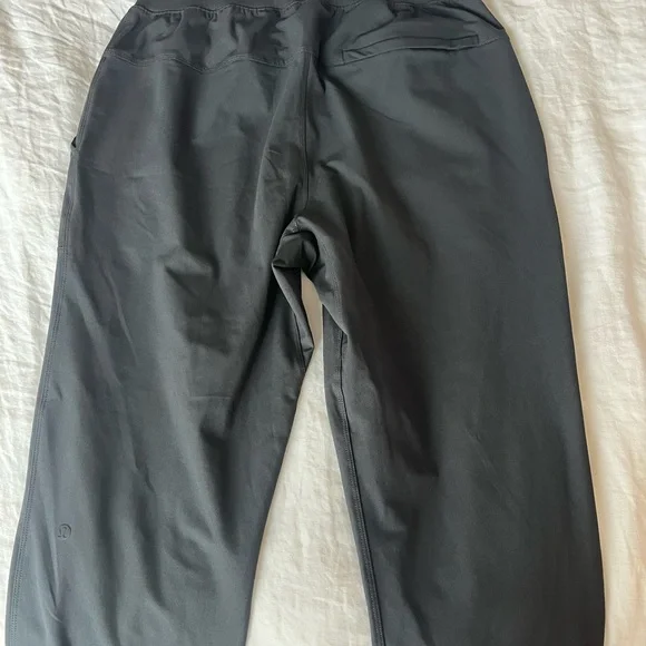 lululemon athletica black Joggers